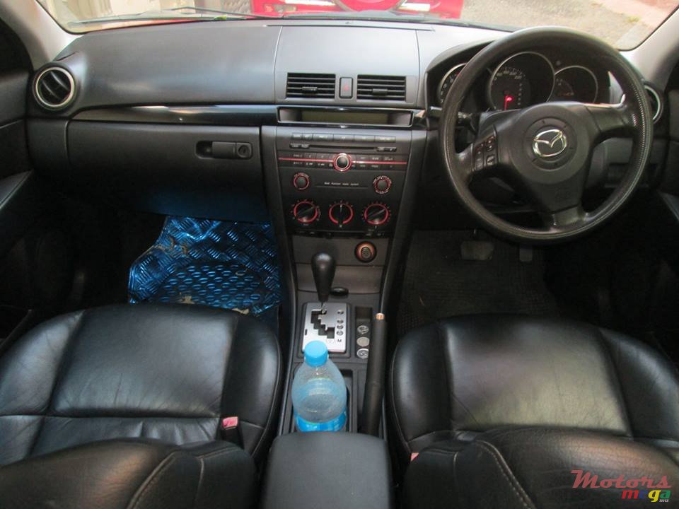 2004' Mazda 3 photo #5