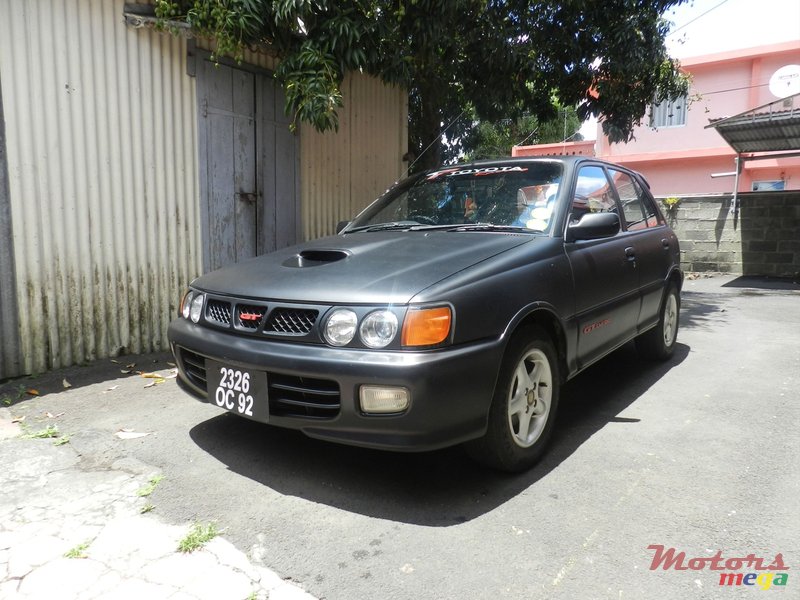 1992' Toyota Starlet photo #1