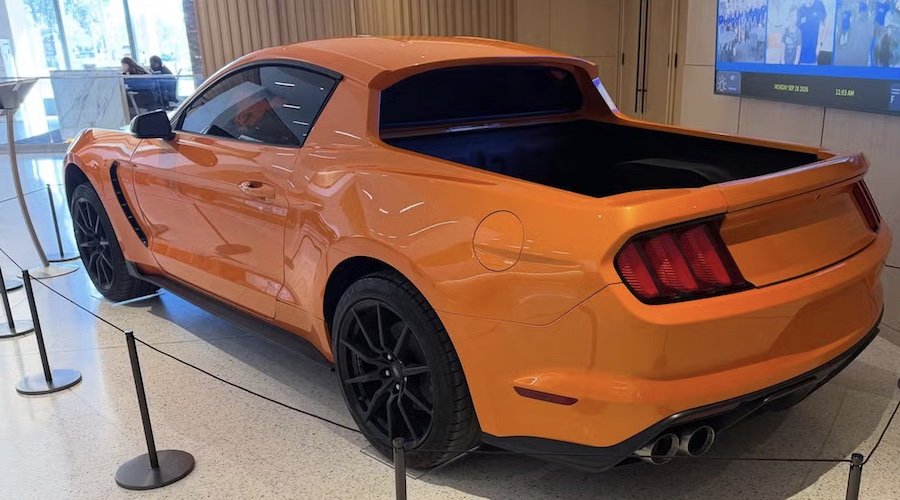 Ford Mustang Pickup