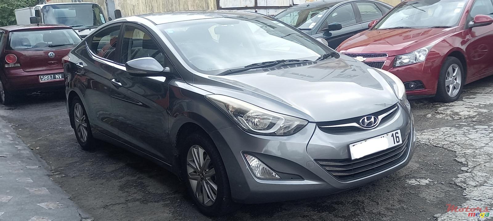 2016' Hyundai Elantra photo #1