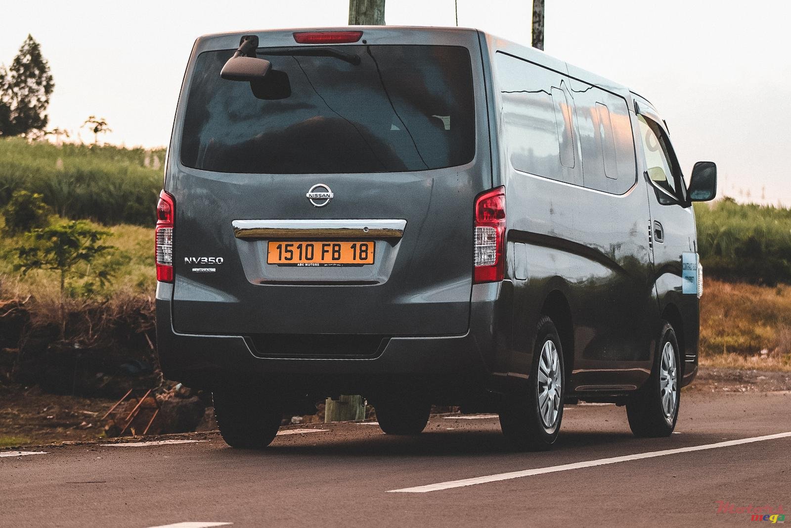 2018' Nissan photo #1