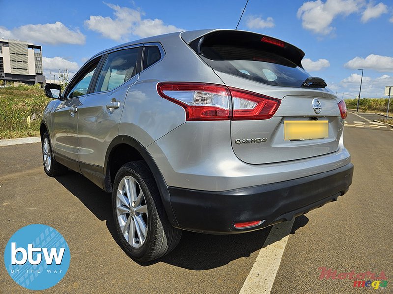 2016' Nissan Qashqai photo #3