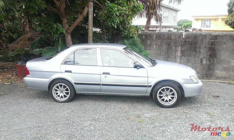 2000' Toyota Soluna photo #1