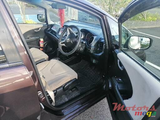 2011' Honda Fit photo #4