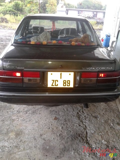 1989' Toyota Corona At170 photo #3