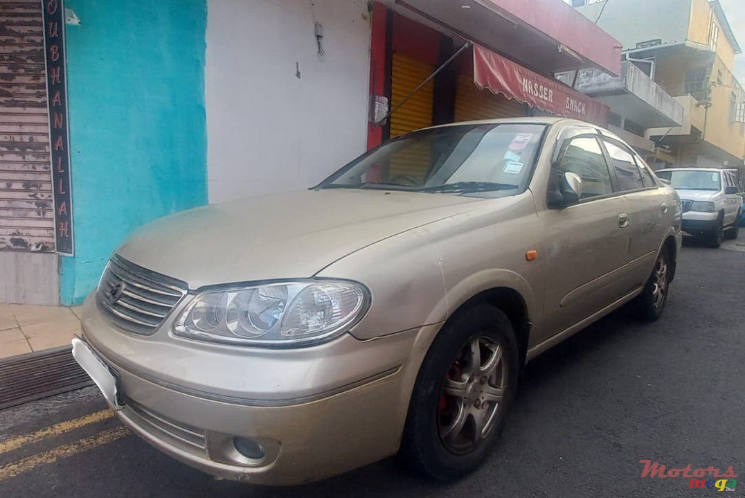 2005' Nissan Sunny photo #6