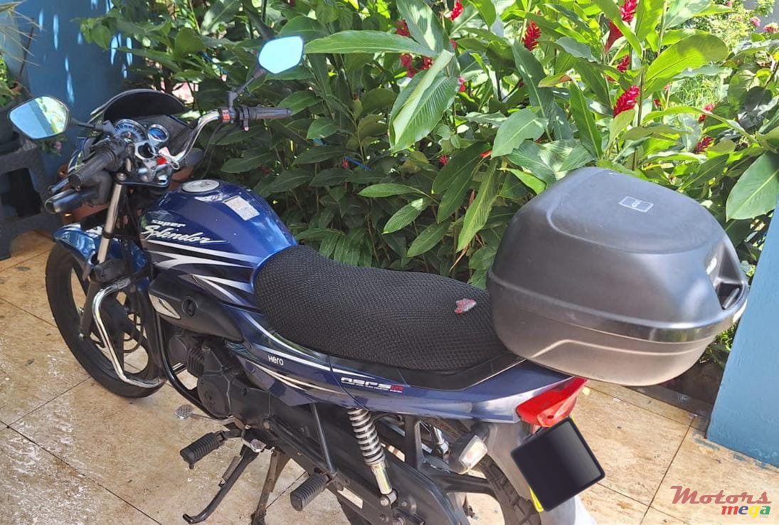 2017' Hero Super Splendor photo #5