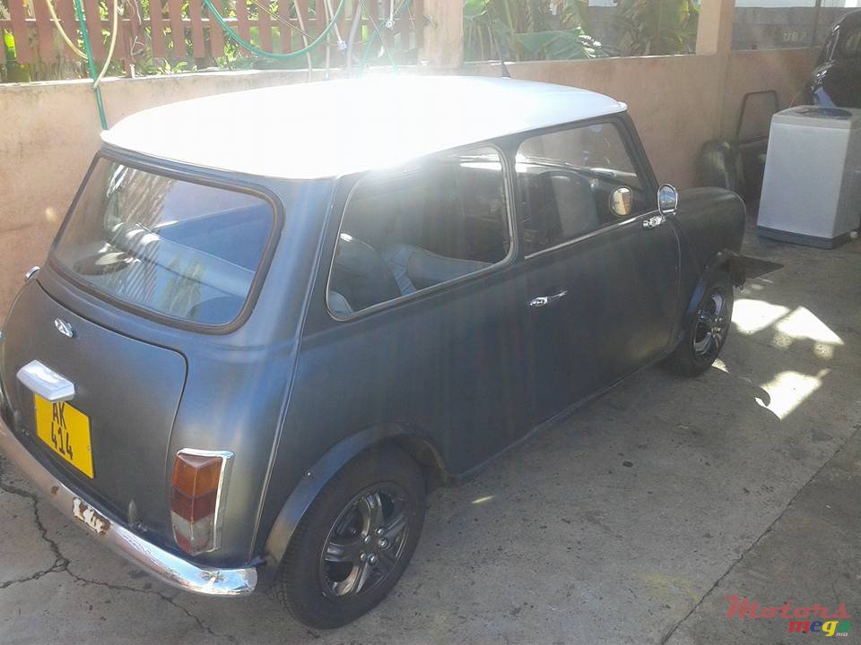 1974' MINI Austin photo #3
