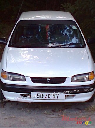 1997' Toyota Corolla photo #1