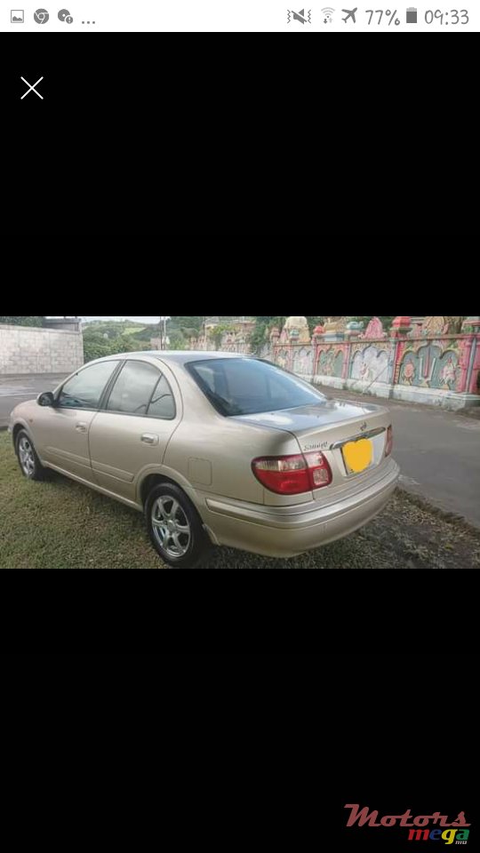 2002' Nissan Sunny photo #2