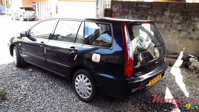 2008' Mitsubishi Lancer station wagon photo #6