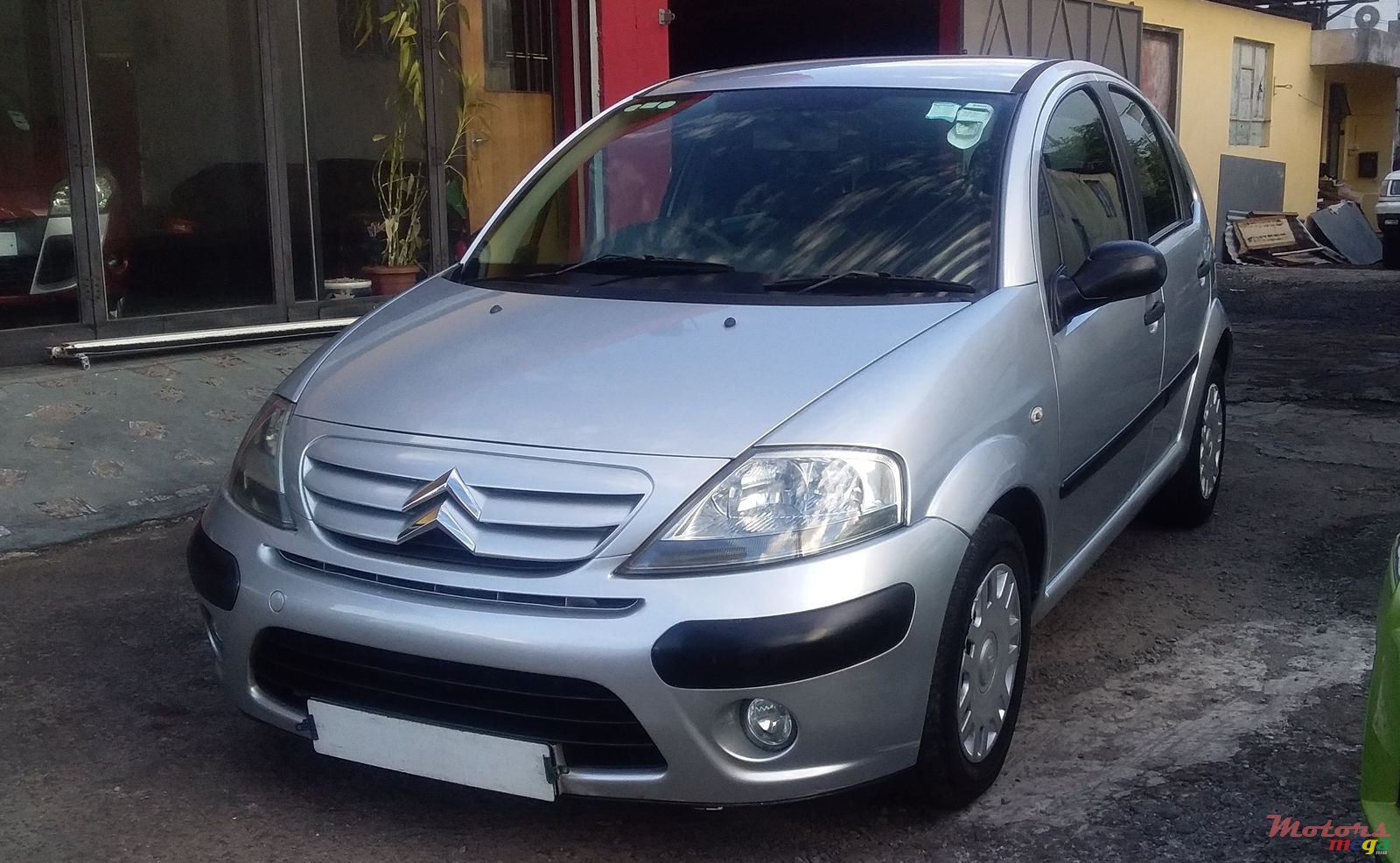 2009' Citroen C3 photo #1