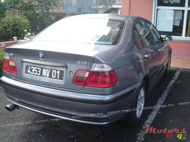2001' BMW 3 Series Sedan photo #3
