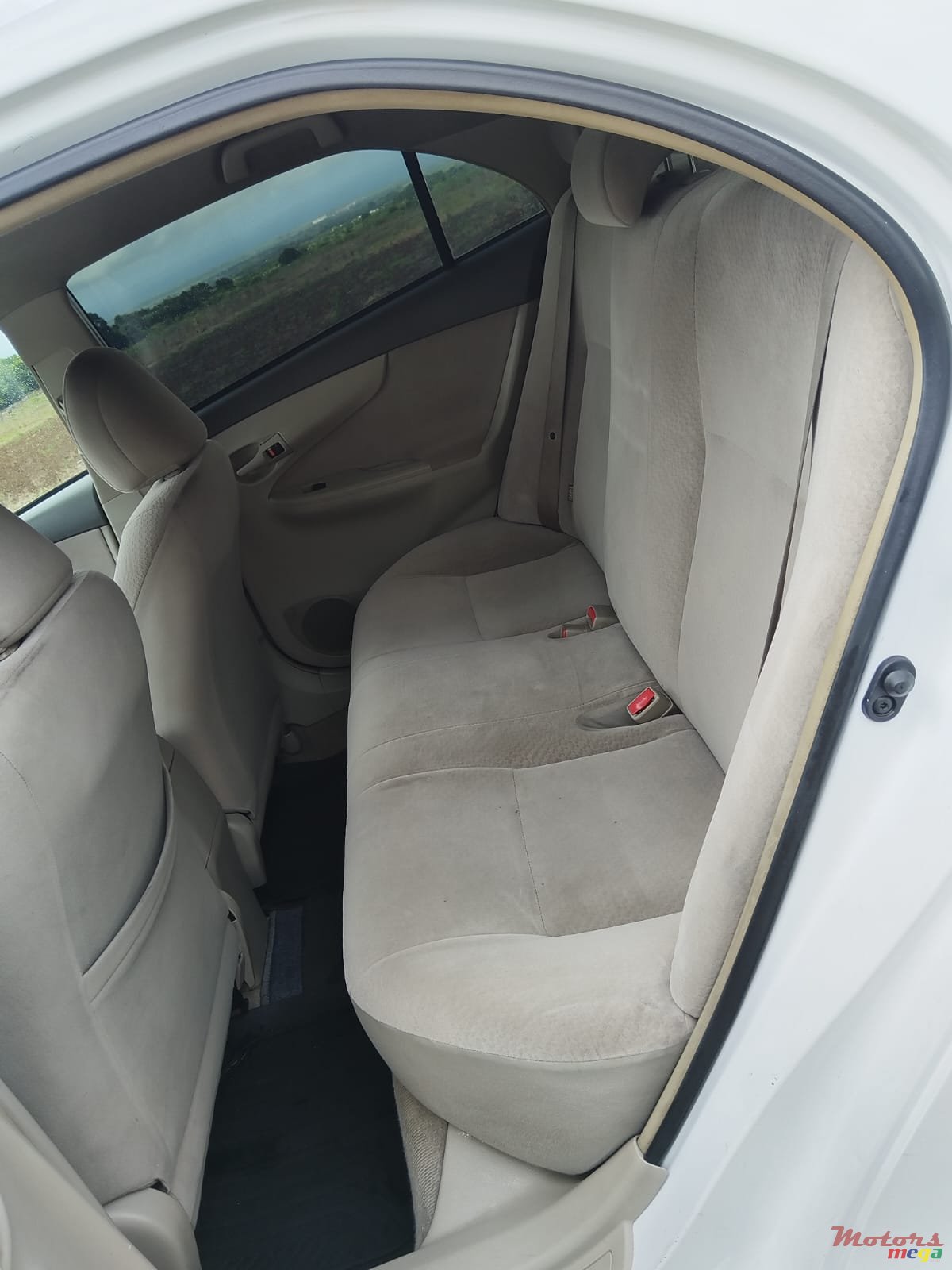 2012' Toyota Axio photo #5