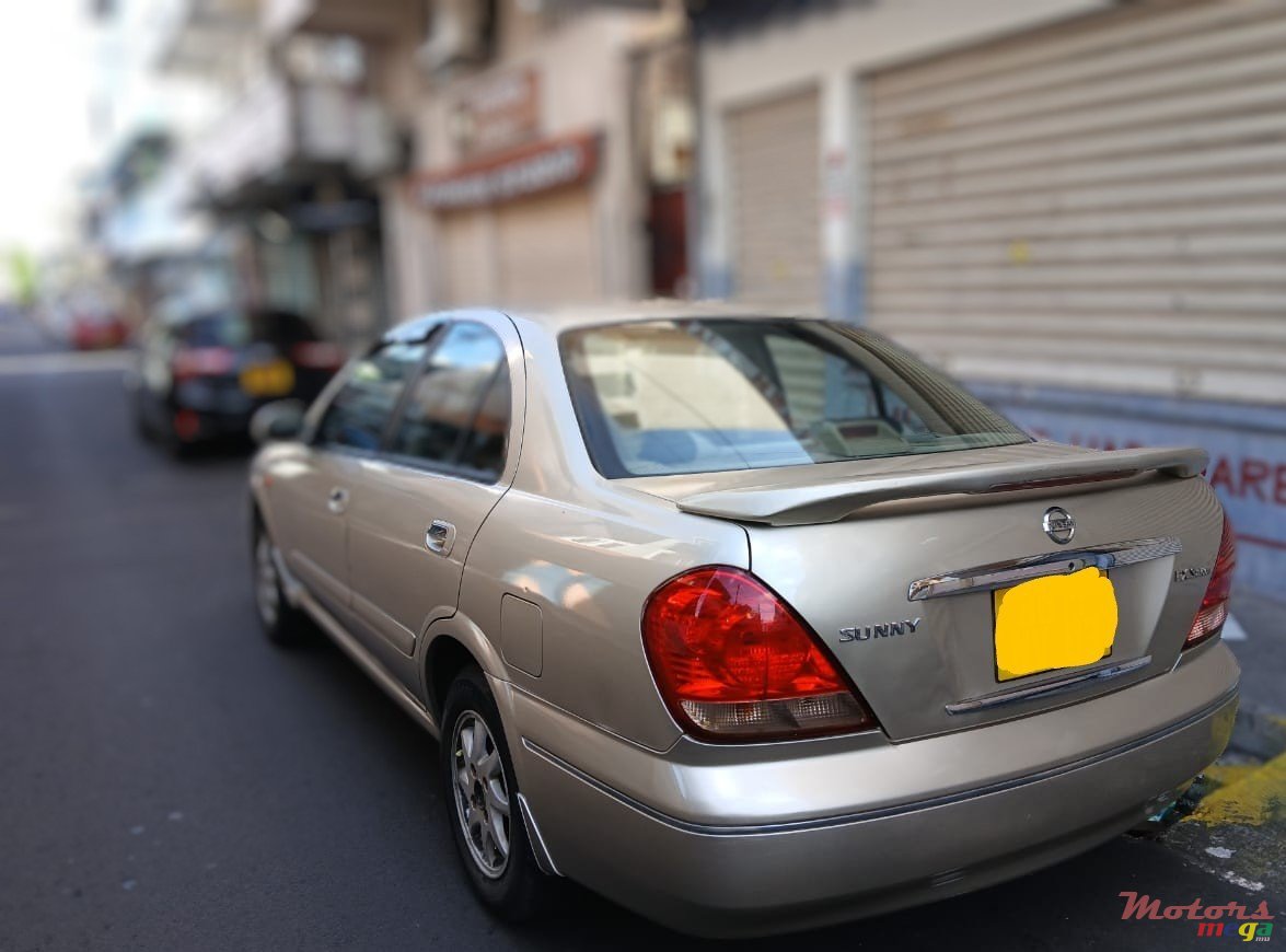 2003' Nissan photo #4