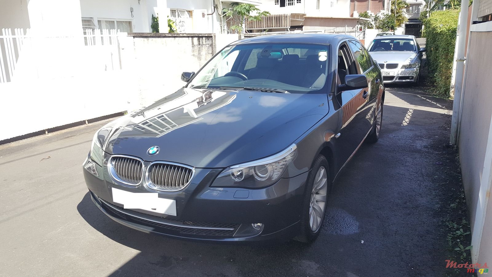 2007' BMW 523i photo #3