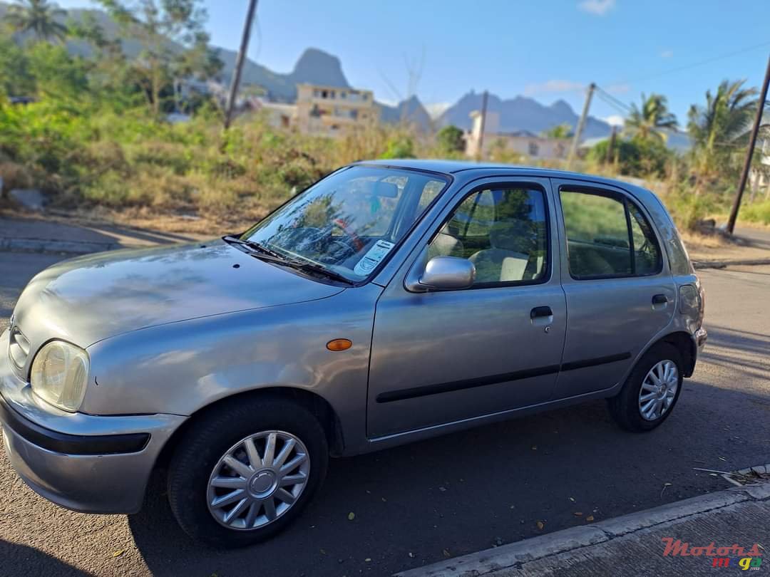 2001' Nissan March photo #3