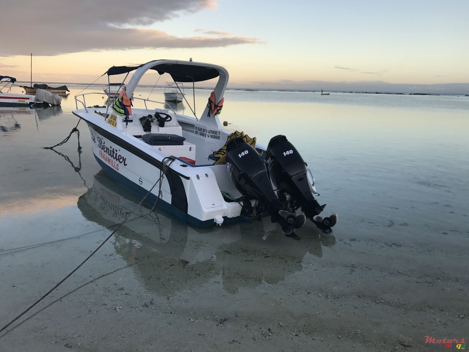 2012' Suzuki photo #1