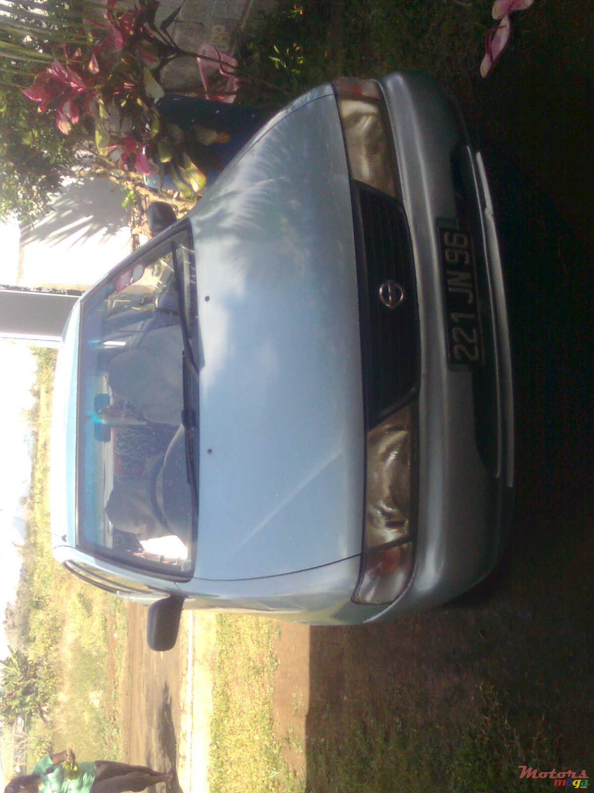 1996' Nissan photo #1