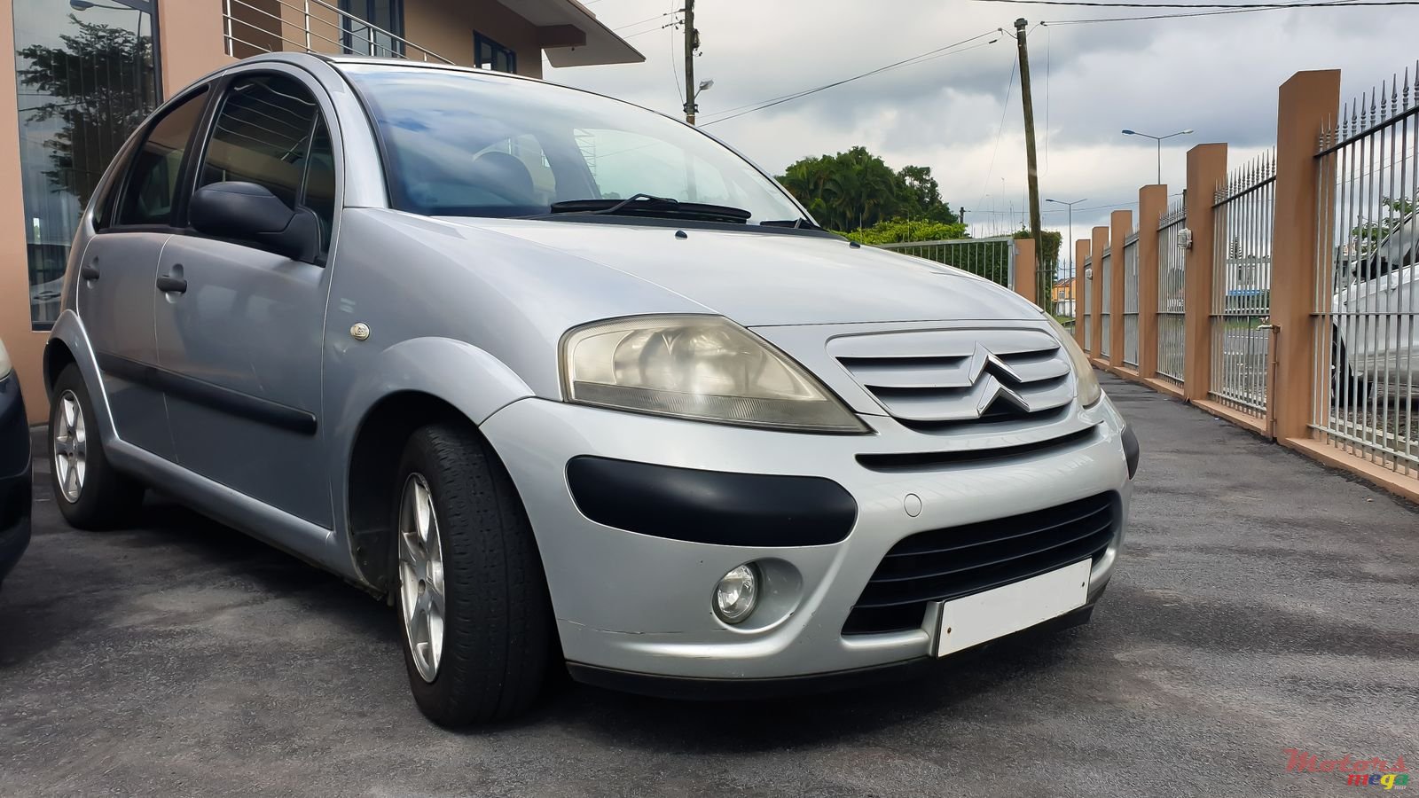 2010' Citroen C3 photo #1