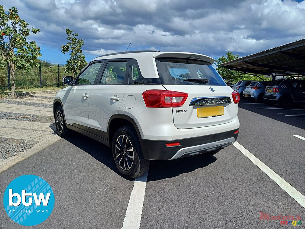 2022' Suzuki BREZZA GLX photo #3