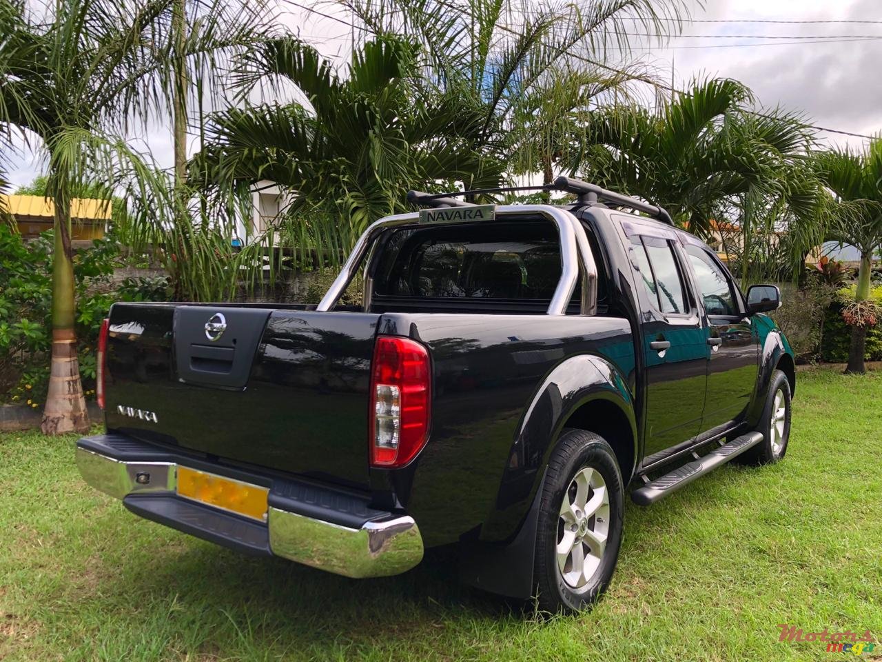 2008' Nissan Navara D40, Spain photo #3