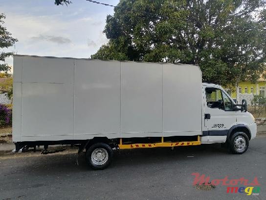 2012' Iveco Daily photo #3