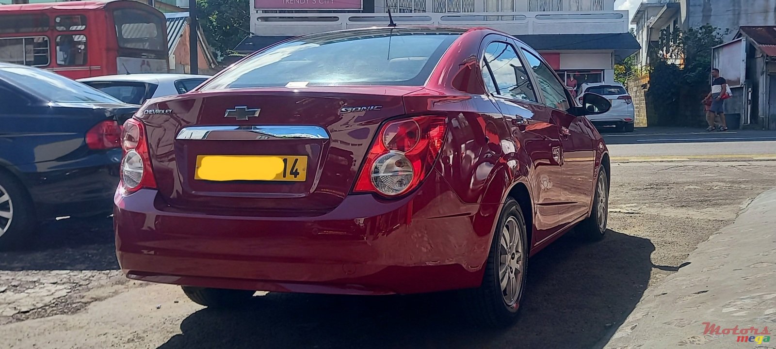 2014' Chevrolet Sonic photo #3