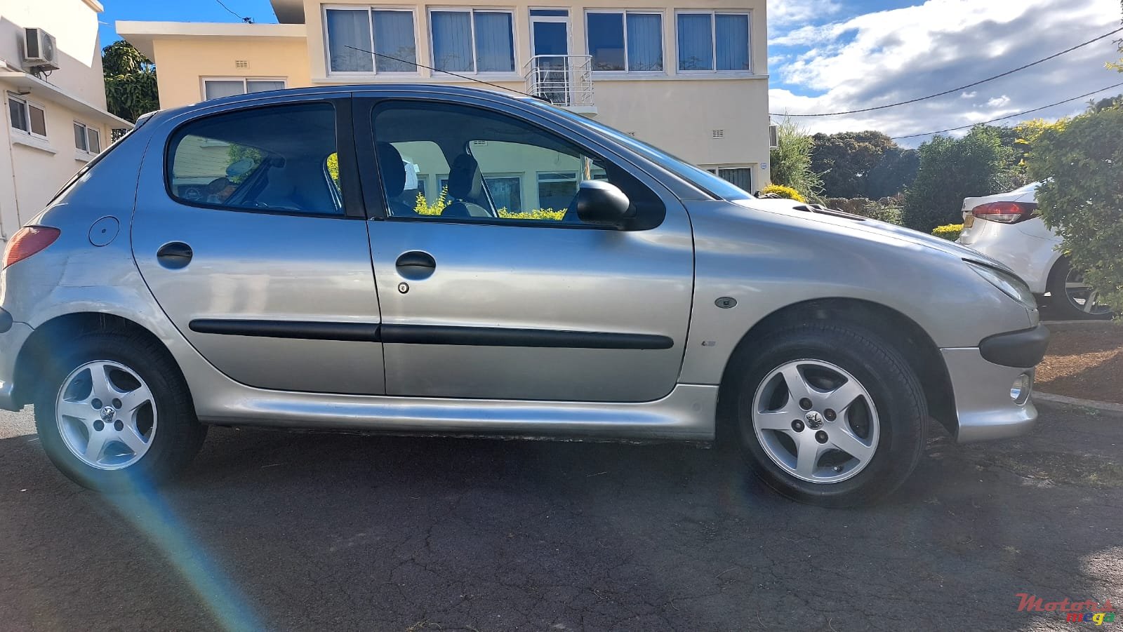 2008' Peugeot 206 photo #4