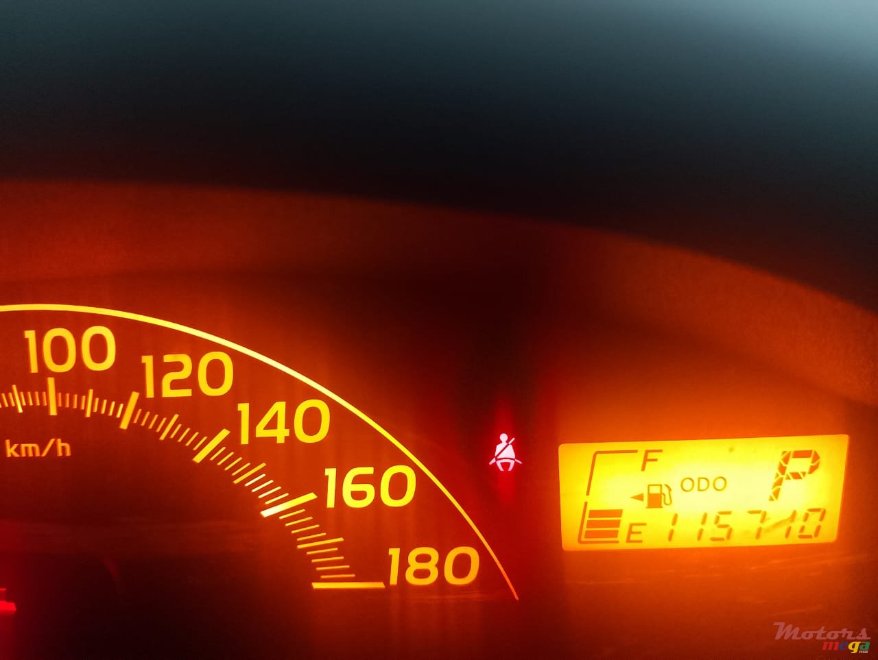 2009' Toyota Vitz photo #1