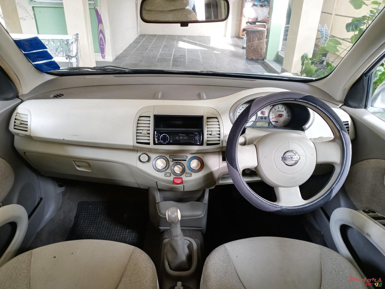 2007' Nissan March photo #5