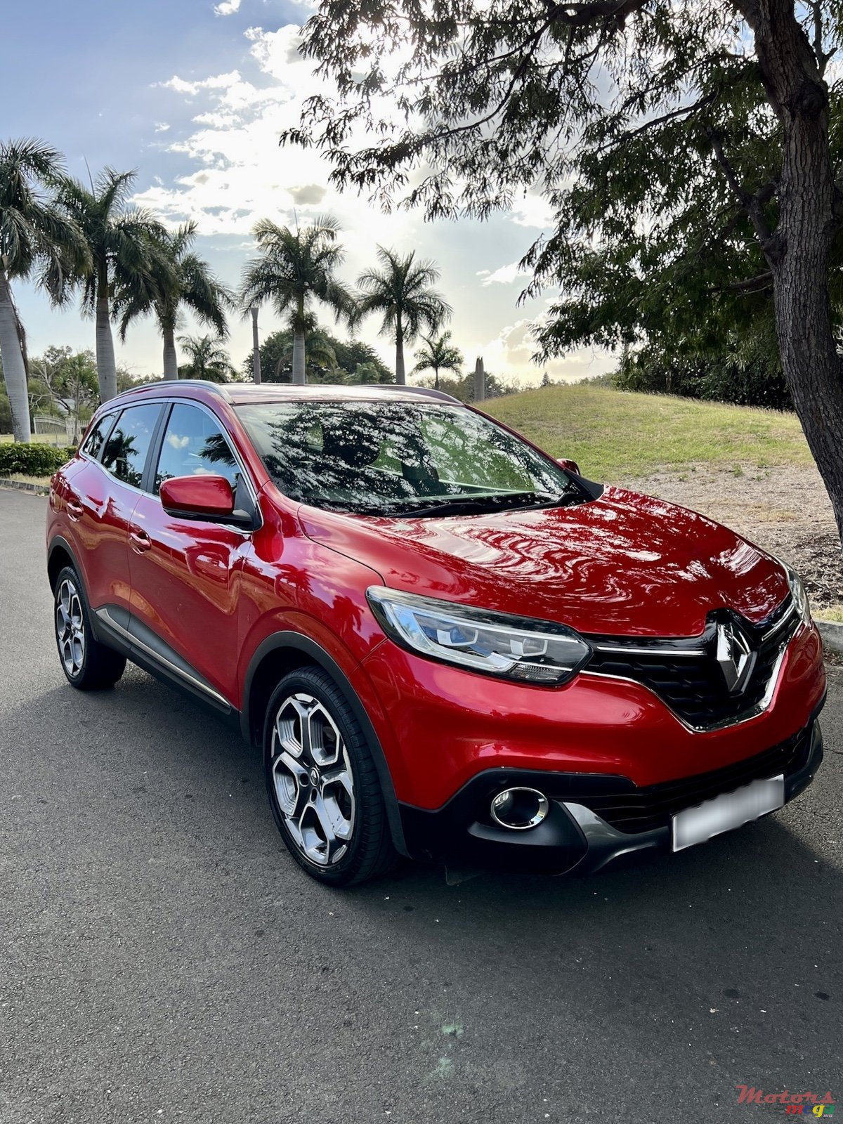 2015' Renault Kadjar photo #2