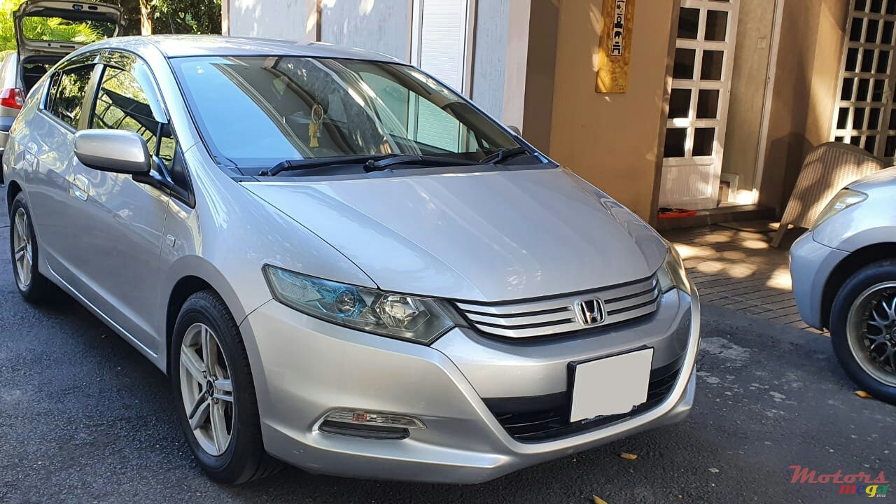 2011' Honda Insight hybrid photo #6