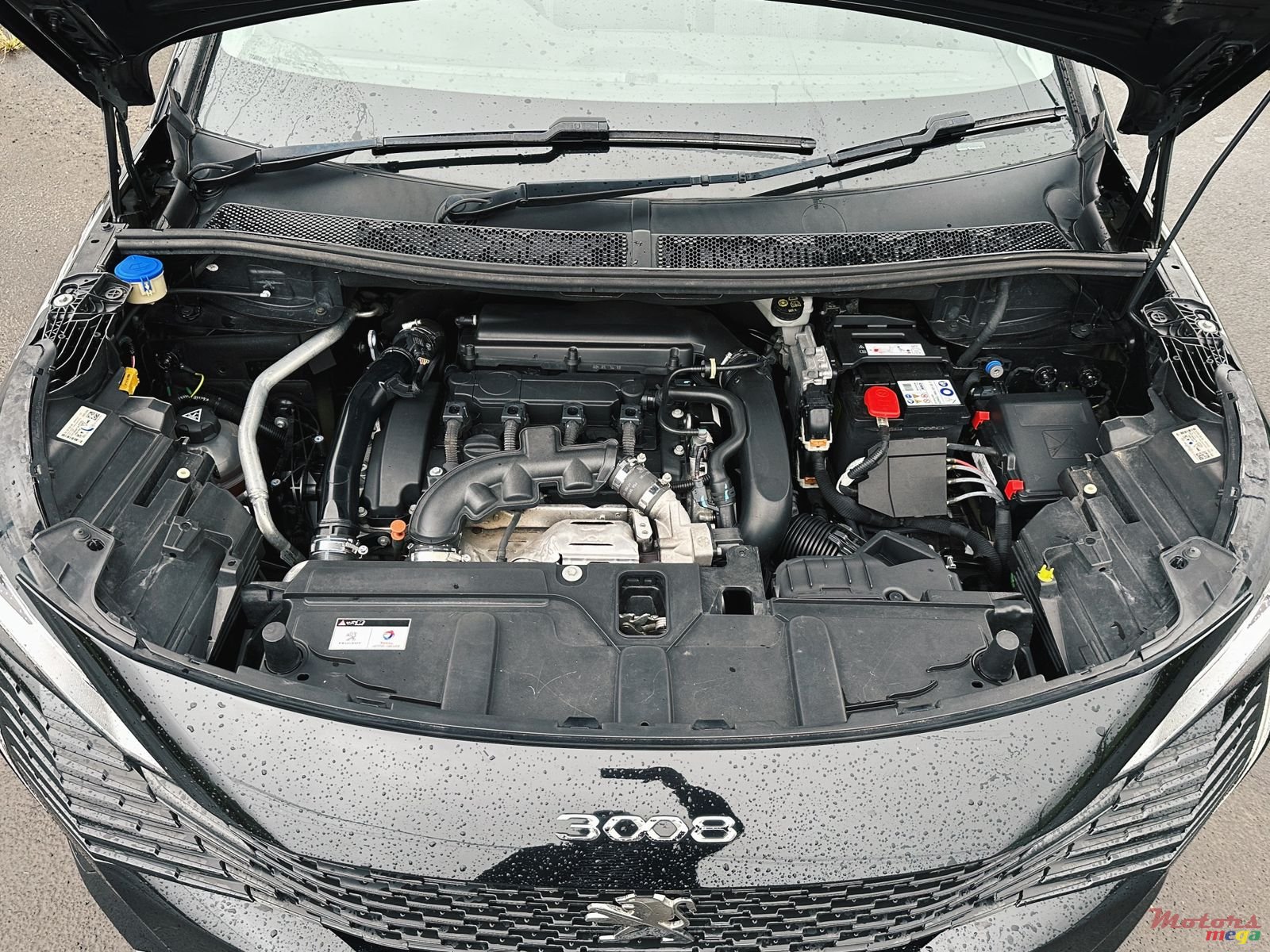 2021' Peugeot 3008 Allure 1.6 Turbo photo #5