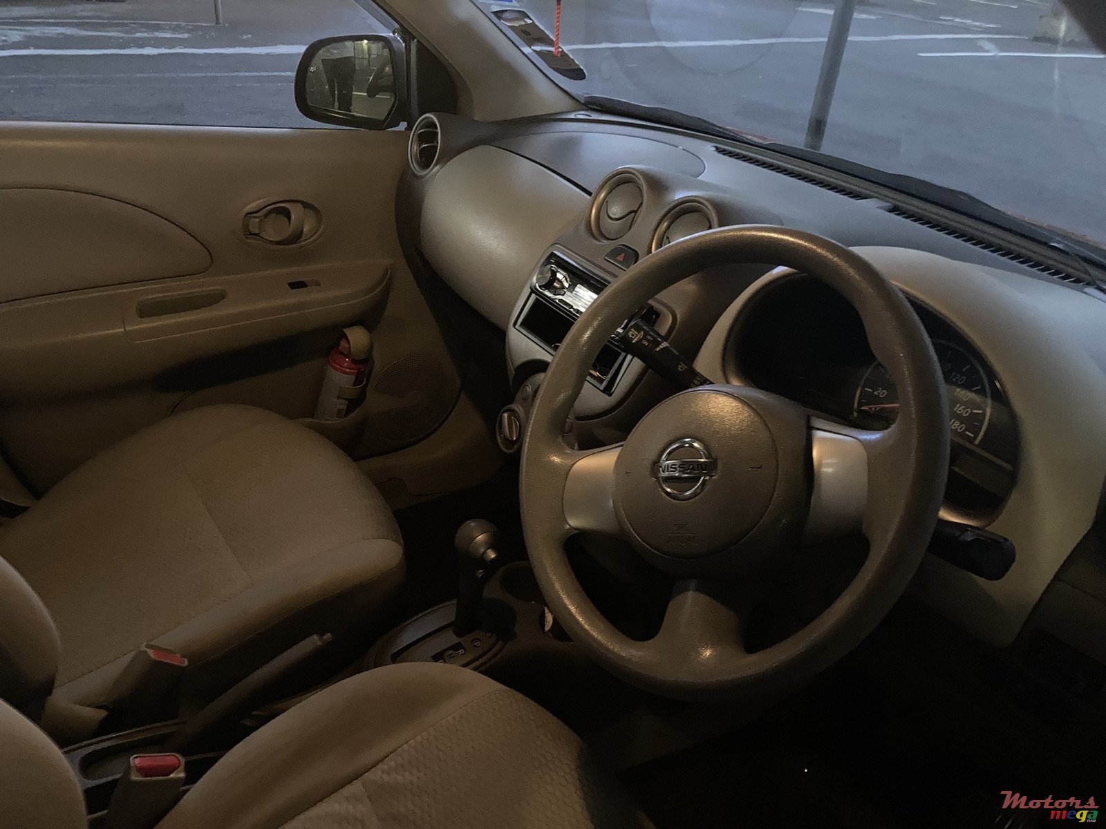 2012' Nissan March photo #5