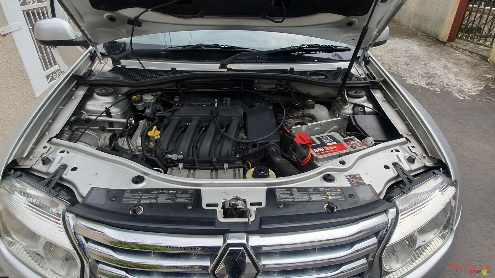 2015' Renault Duster 2015 photo #2