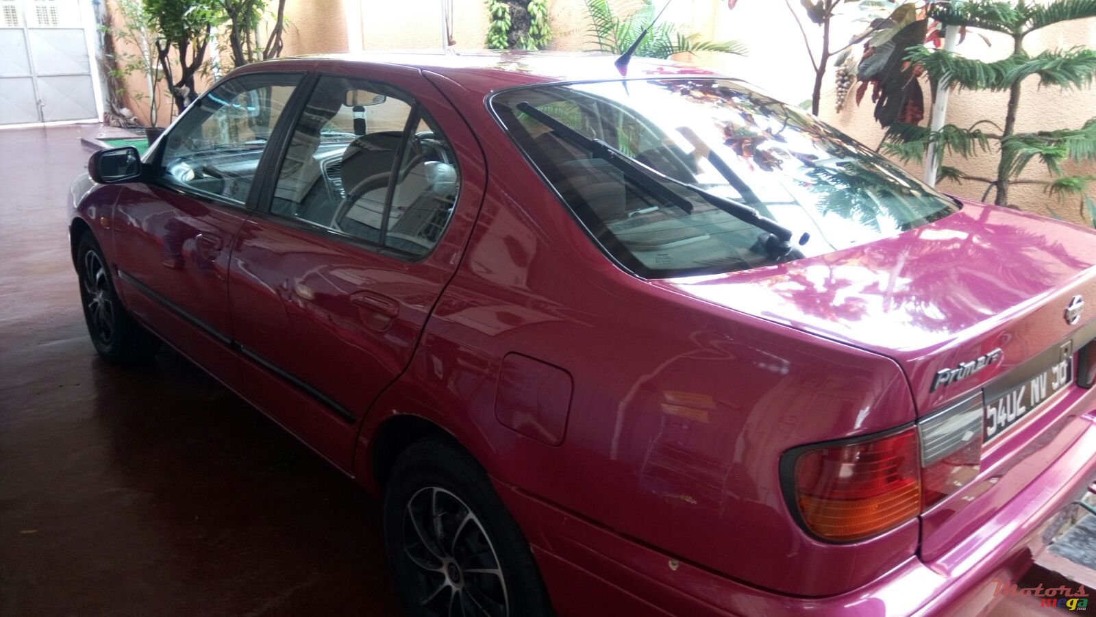 1998' Nissan Primera photo #2