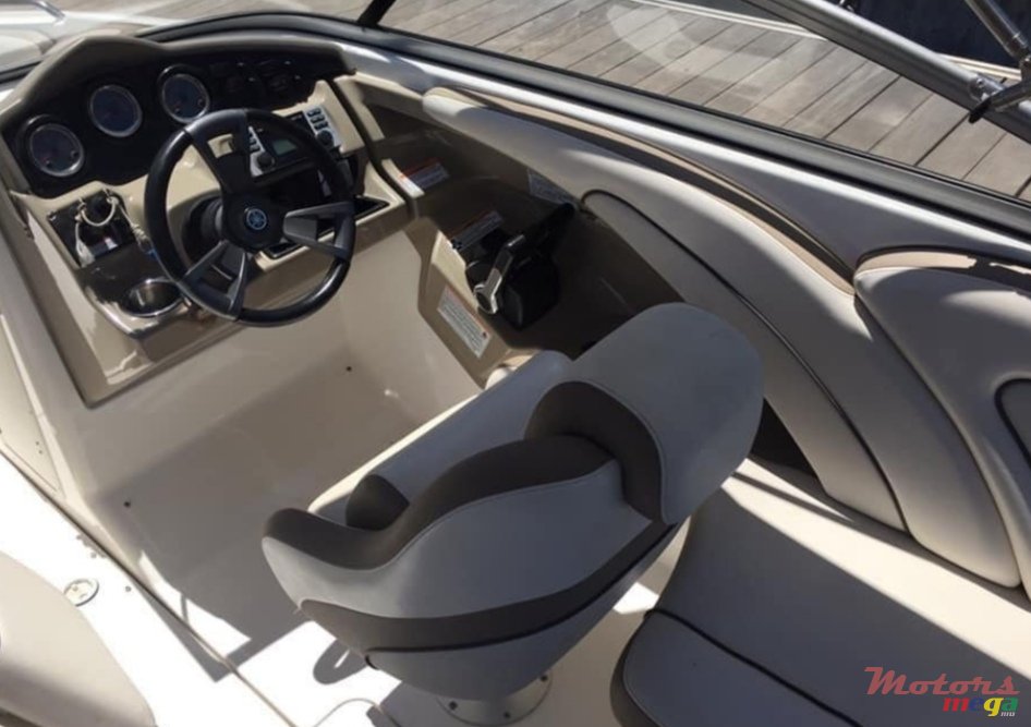 2013' Yamaha AR240SX photo #6