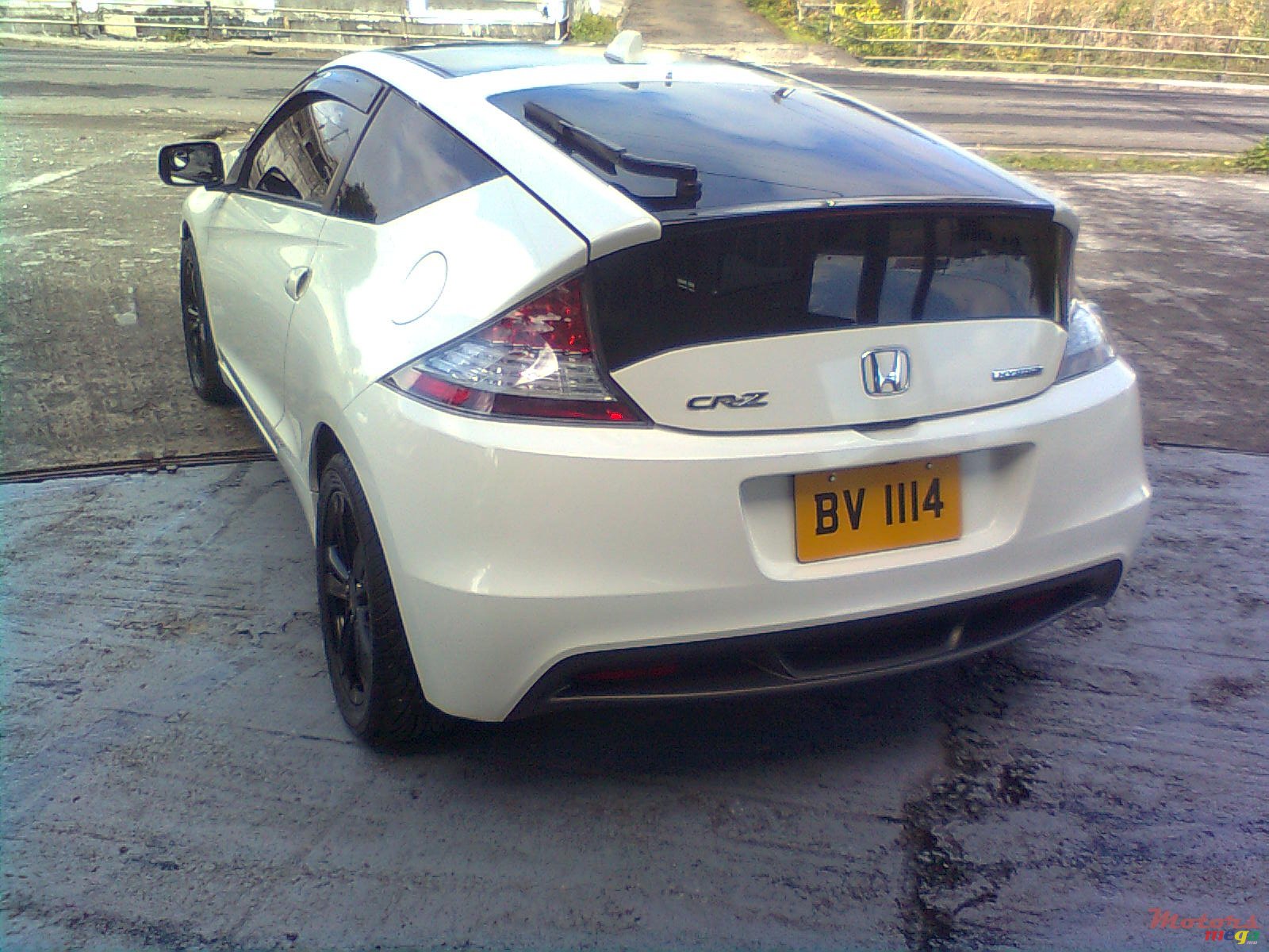 2010' Honda CR-Z photo #4