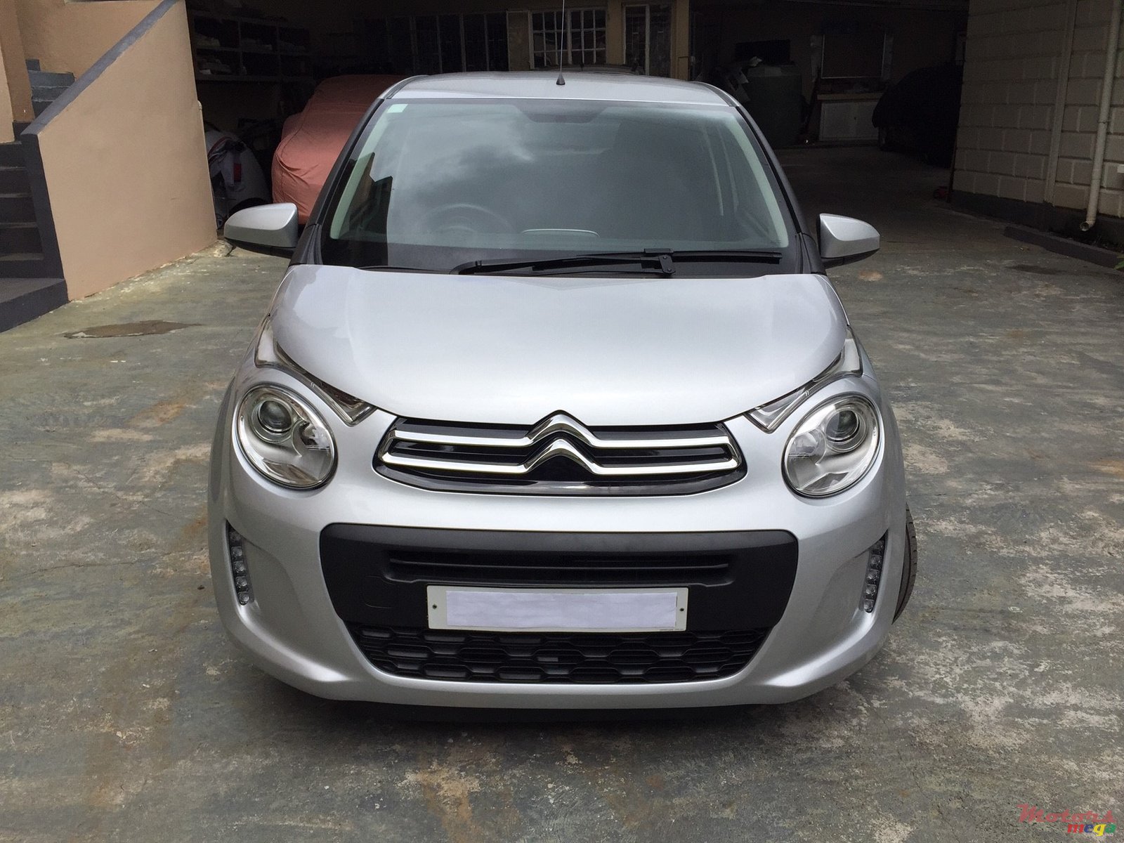 2016' Citroen C1 photo #1