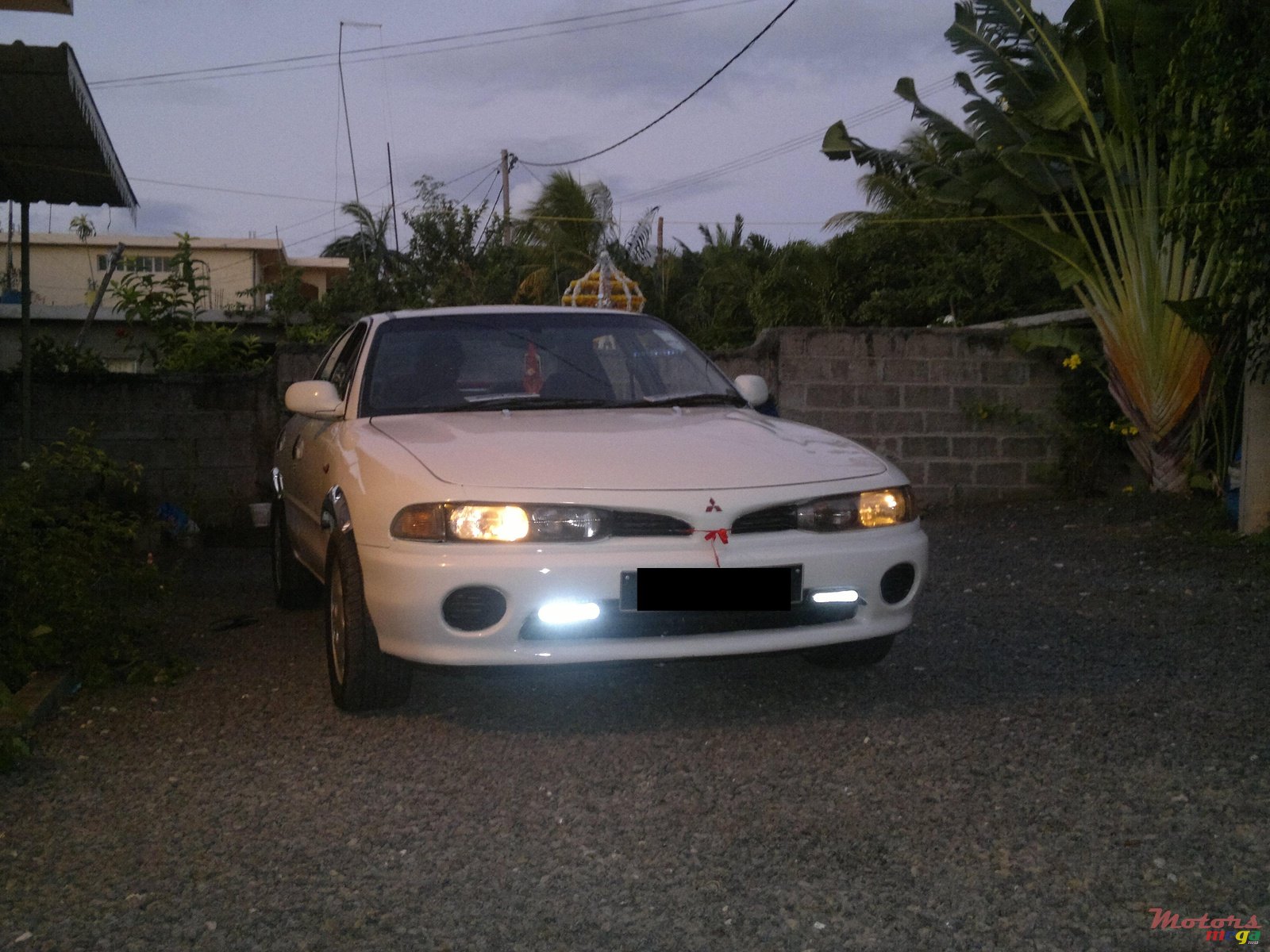 1993' Mitsubishi Galant photo #1