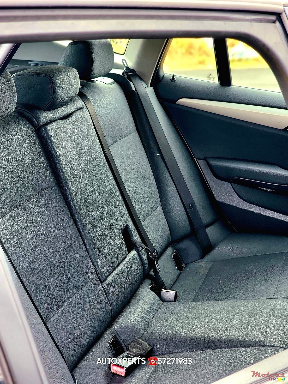 2010' BMW X1 photo #6