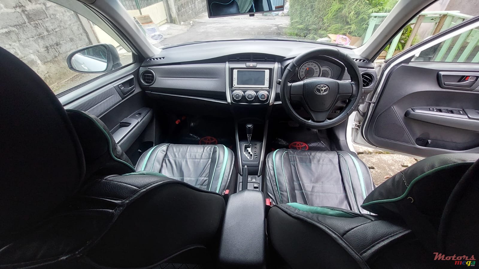 2013' Toyota Fielder photo #4