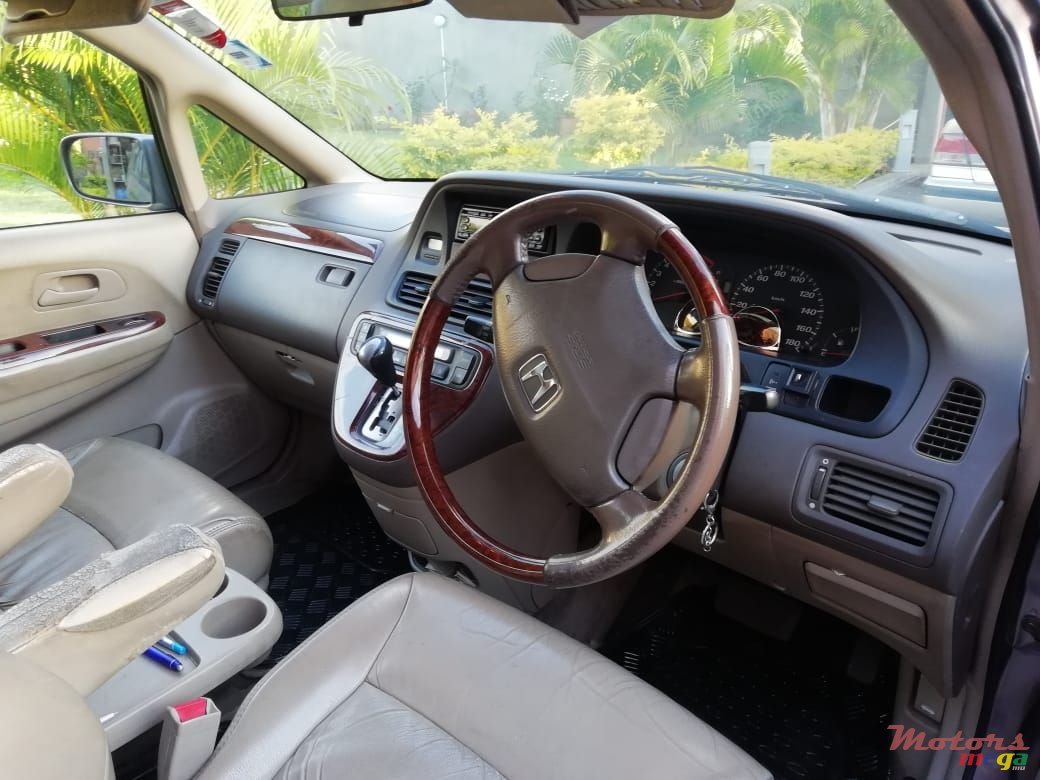 2002' Honda Odyssey photo #2