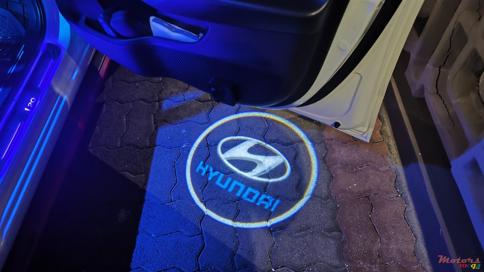 2017' Hyundai i20 photo #6