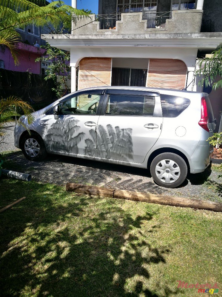 2010' Toyota Paseo Passo sette 7 seaters photo #5