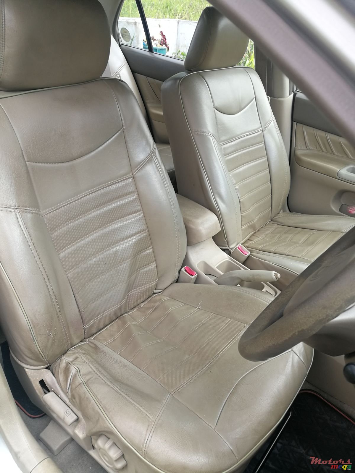 2002' Mitsubishi Lancer Cedia photo #5