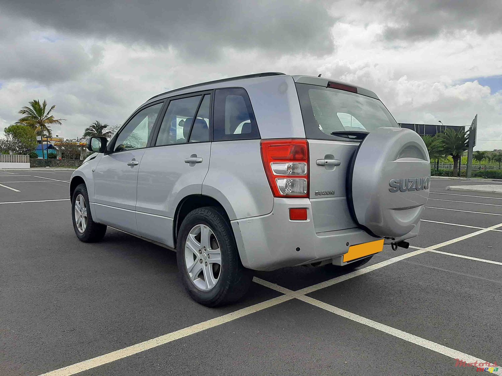 2006' Suzuki Vitara photo #2