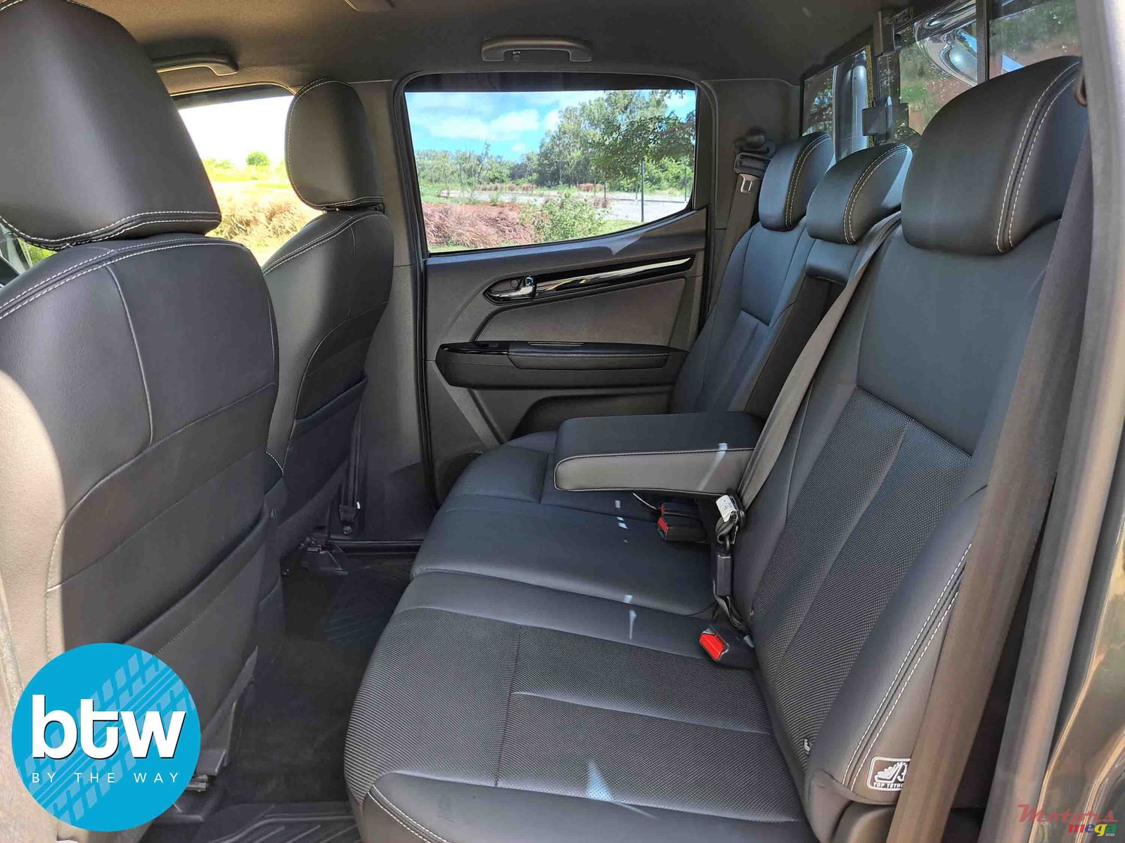 2022' Isuzu D-Max photo #4