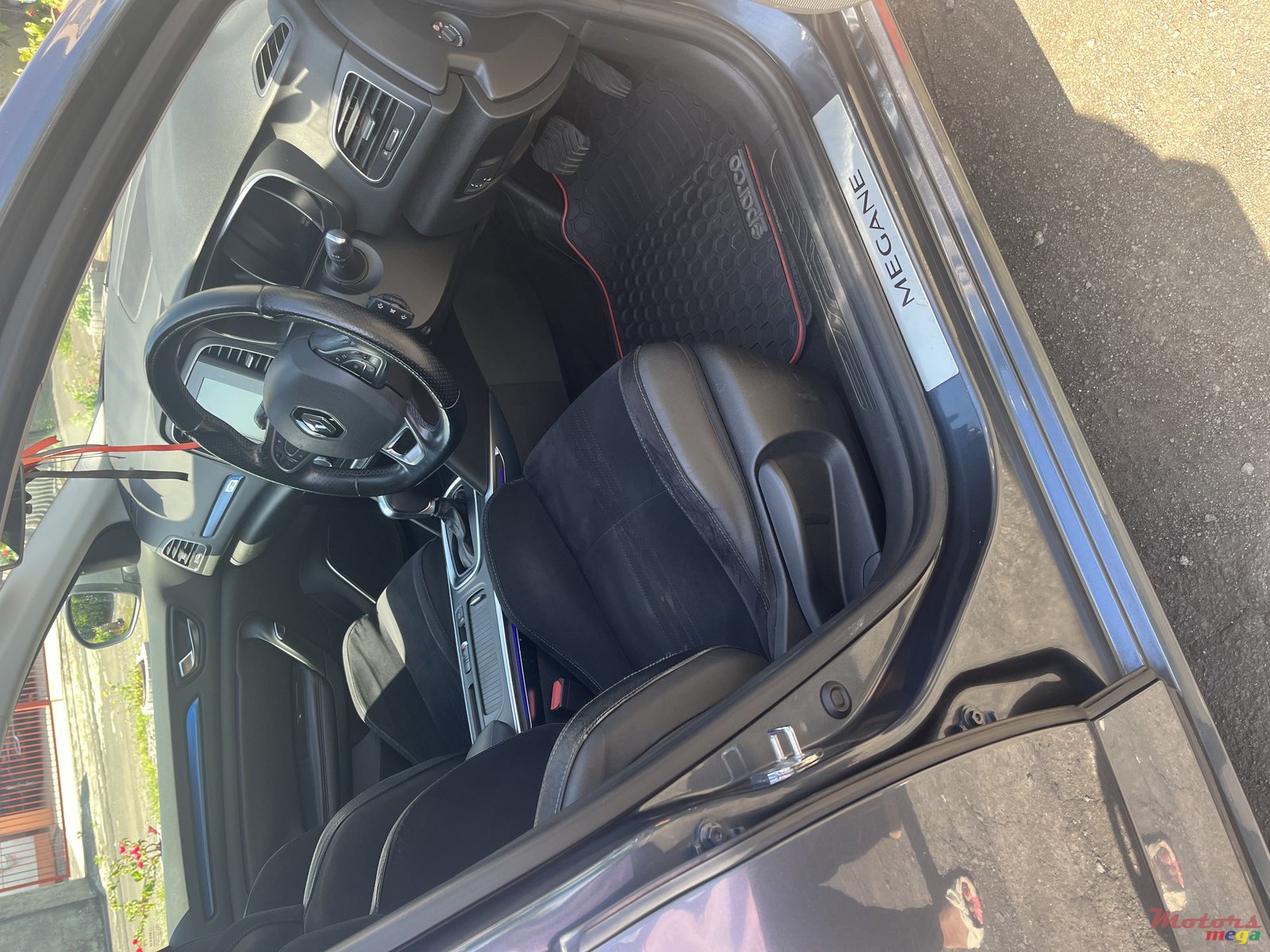 2017' Renault Megane GT line 1.2 Turbo photo #7